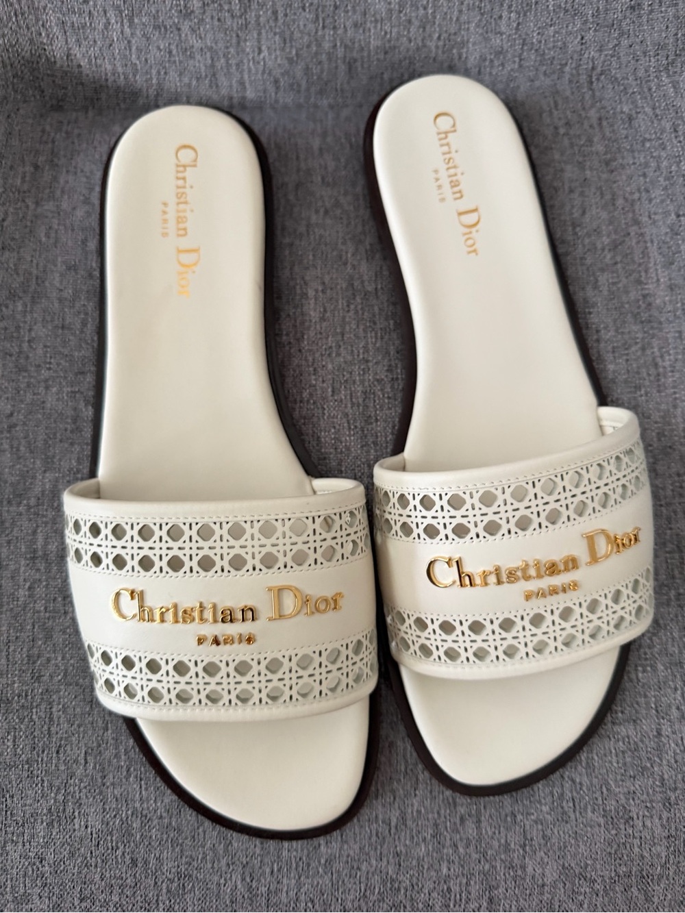 Christian Dior D-Lane Cream Calfskin Slide in 40.5 - Picture 4 of 7